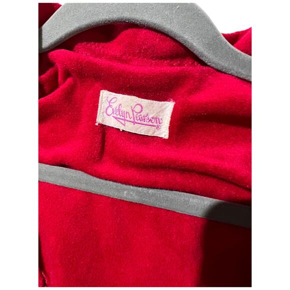 Vintage 1970s Evelyn Pearson Red Polyester Long Robe/House Dress with White Trim - Picture 5 of 16